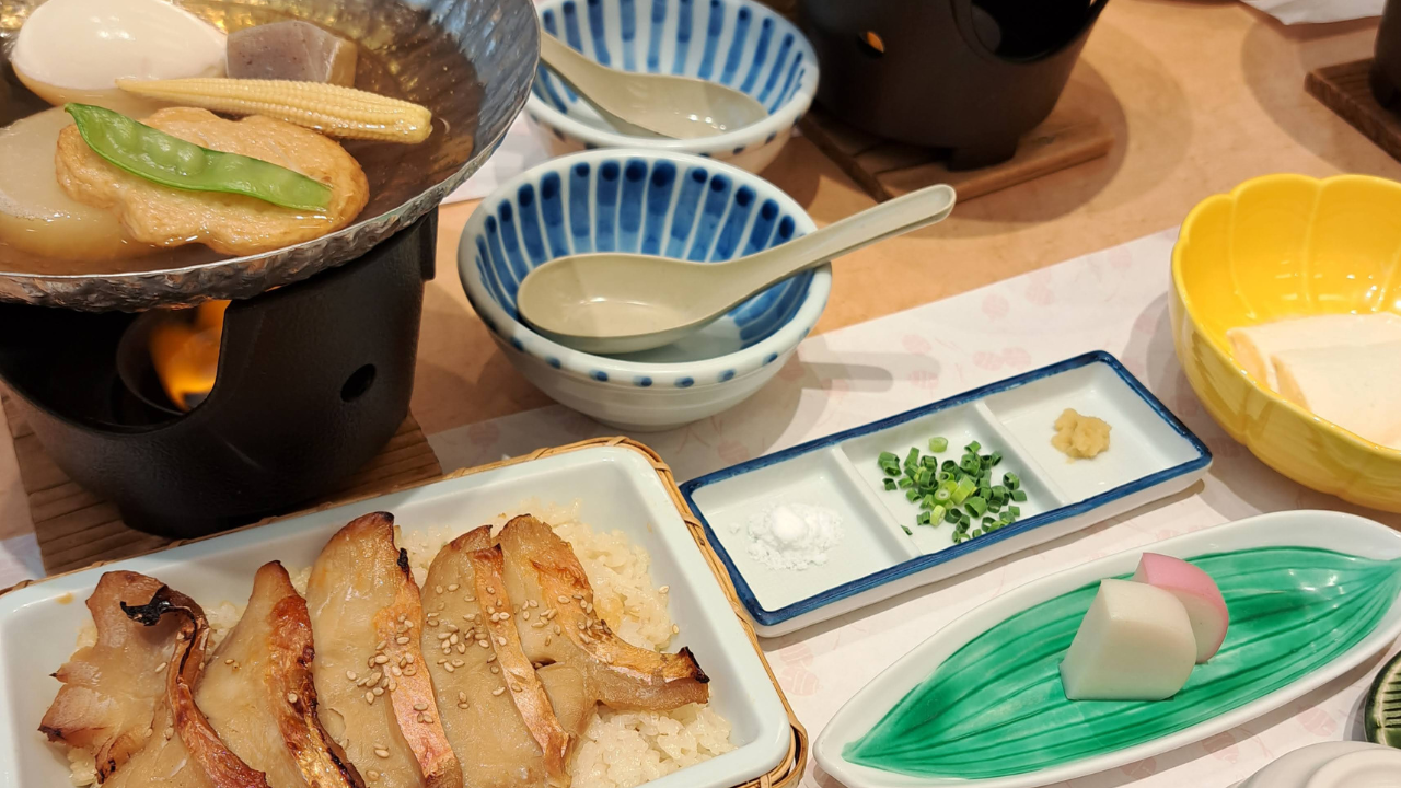 かまぼこの里